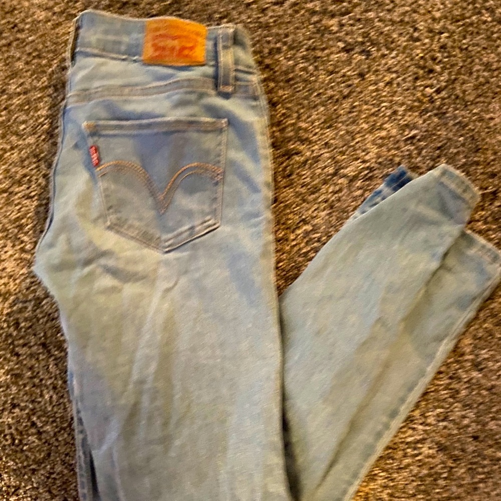 Levi super skinny jeans